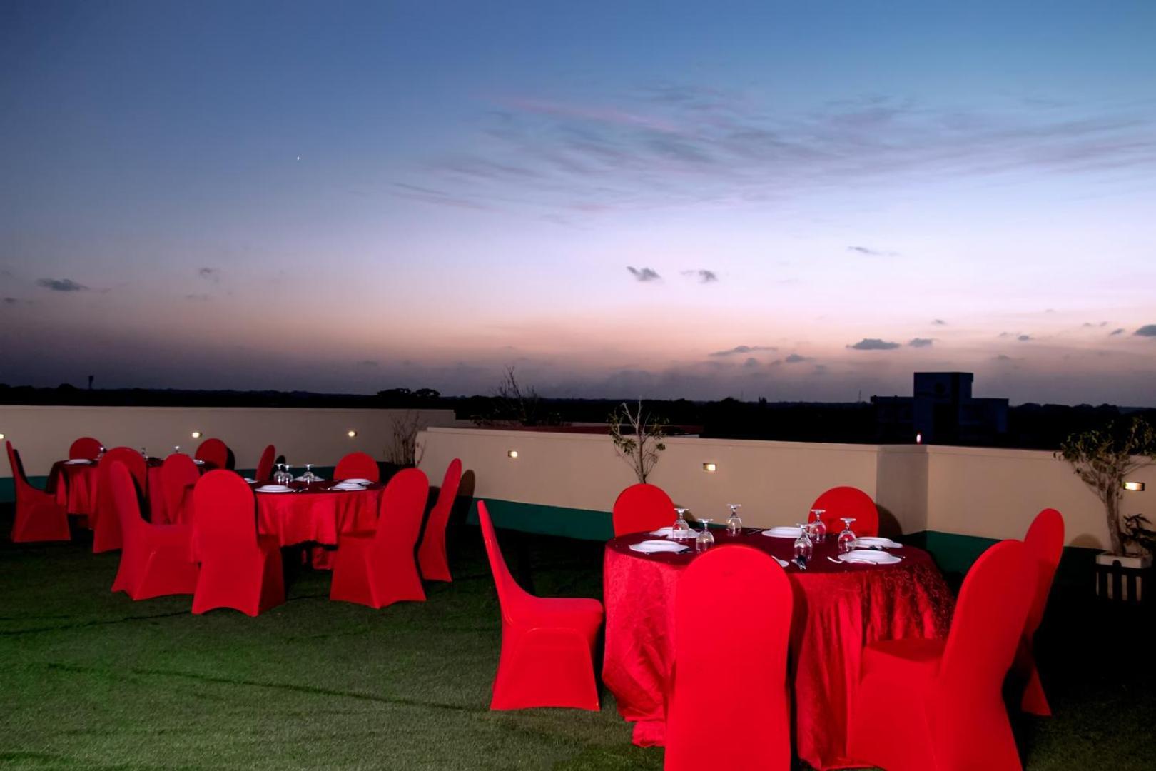 Kanola Luxury Hotel Anuradhapura Luaran gambar